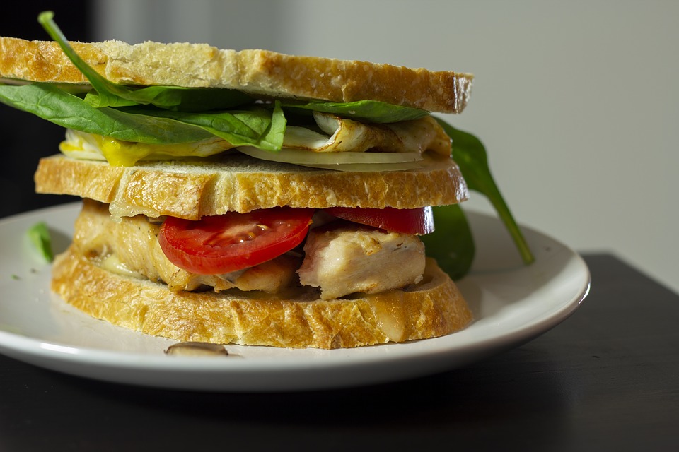 chicken sandwich image